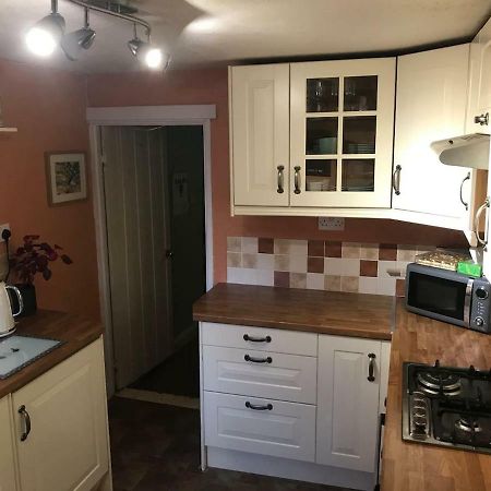 Ham Tree Cottage Троубридж Экстерьер фото