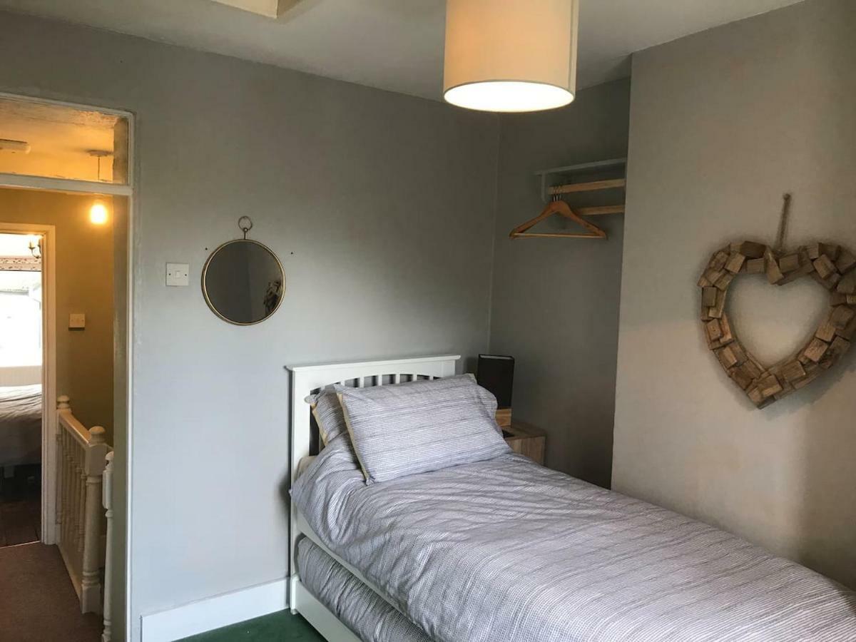 Ham Tree Cottage Троубридж Экстерьер фото
