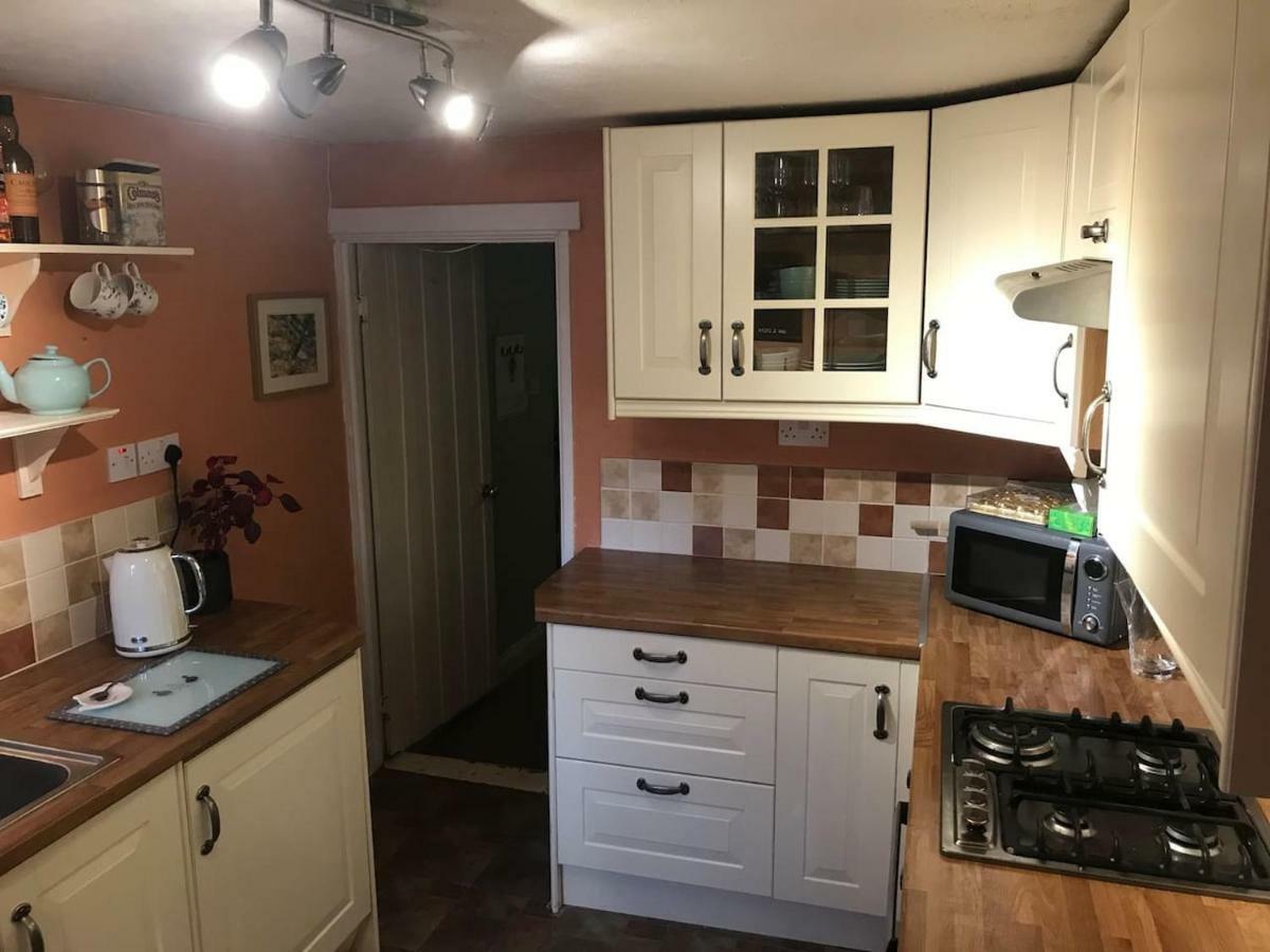 Ham Tree Cottage Троубридж Экстерьер фото